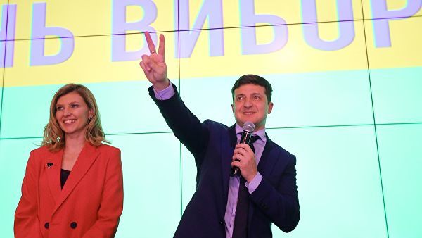 "Миротворец" удалил данные о жене кандидата в президенты Украины Владимира Зеленского Елене.