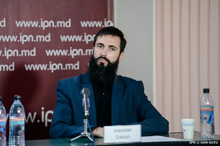 Эксперт в проблематике регионализма Вячеслав Крачун.