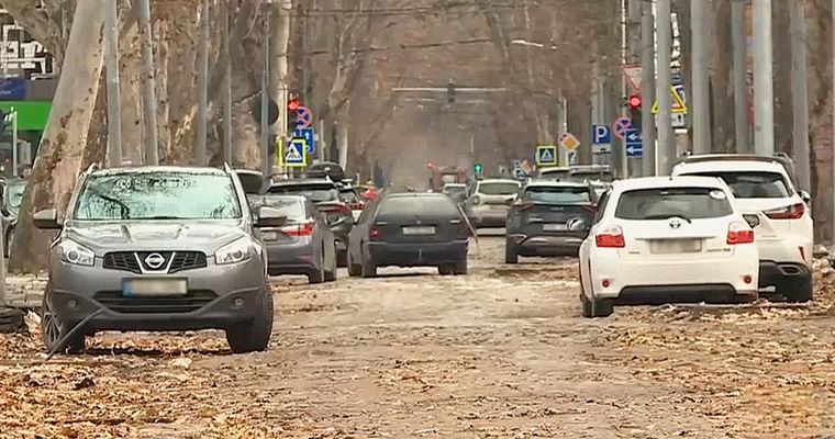Парковку авто на участке улицы 31 Августа со старинной брусчаткой запретят.