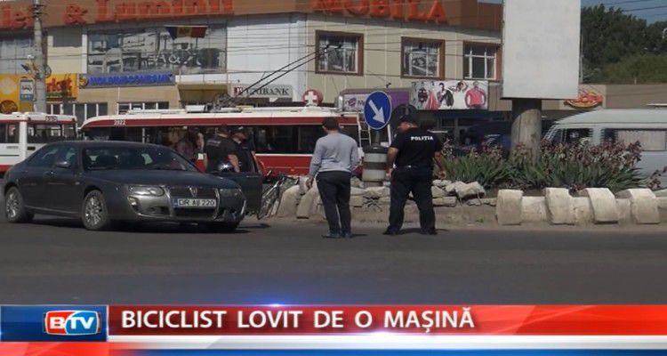 Accident rutier la sensul giratoriu din preajma autogării din municipiul Bălți. Foto: btv.md