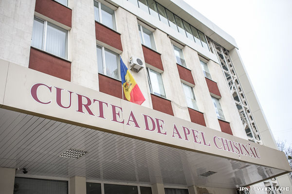 Cinci ani de închisoare pentru un executor judecătoresc, implicat în „laundromatul rusesc”. Foto: ipn.md/Evgheni Lachi