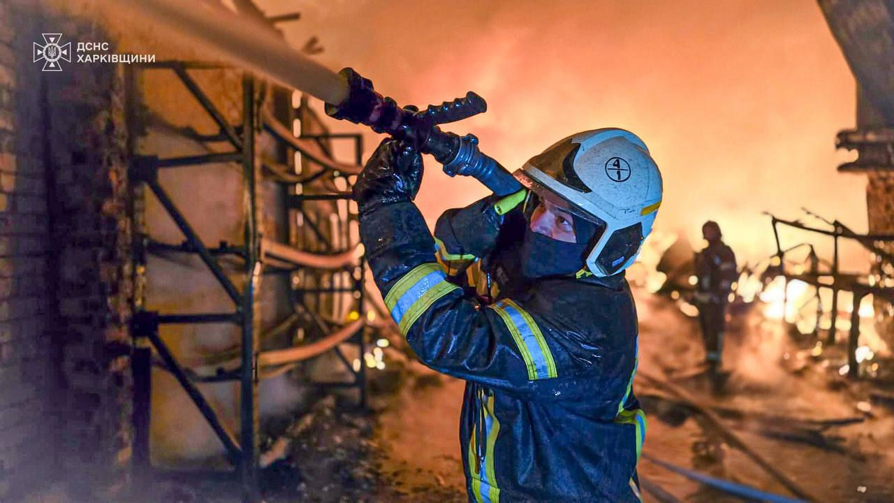 Россия за сутки пять раз атаковала Харьков ракетами и БПЛА.