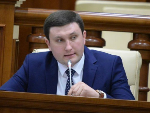 Депутат ПСРМ Владимир Односталко.