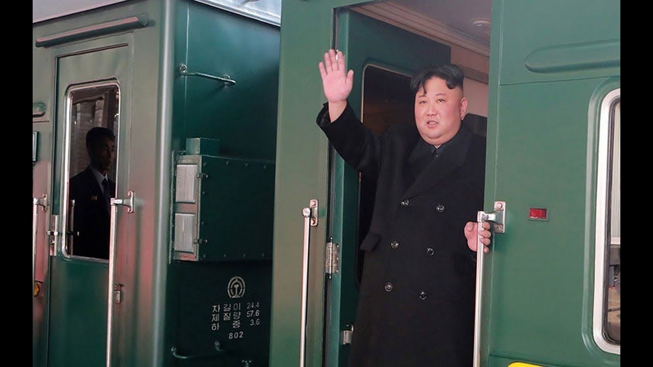 СМИ сообщают об обнаружении поезда Ким Чен Ына на курорте в КНДР.