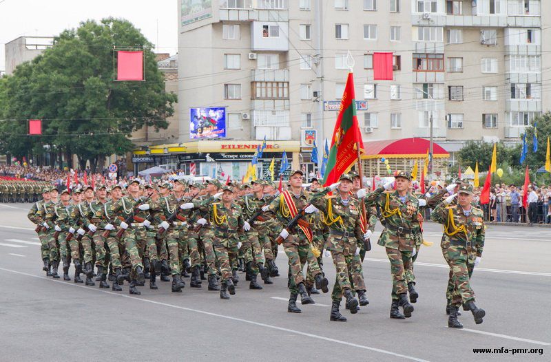 Призыв на военную службу офицеров до 30 лет будет проходить в течение 2015 года по мере необходимости.   Фото: vestnik.mfa-pmr.org