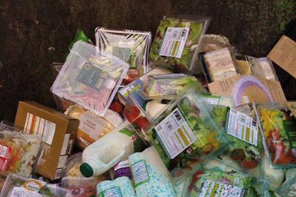O tonă jumătate de produse alimentare vor fi nimicite