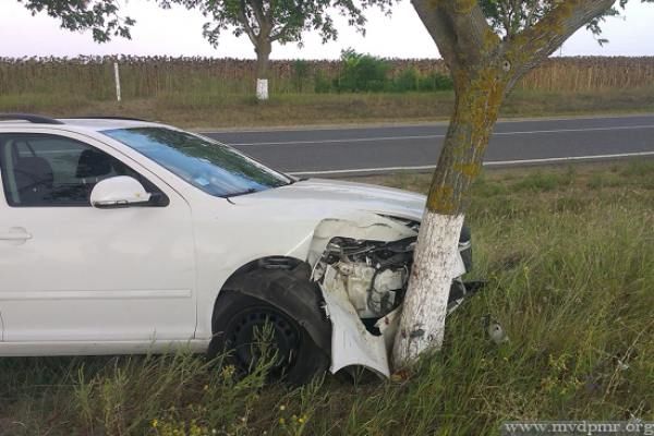 В результате ДТП автомобиль получил механические повреждения.