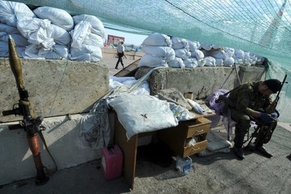 Ивано-Франковская область Украины объявила трехдневный траур по погибшим сотрудникам милиции, находившимся в военном вертолете.
