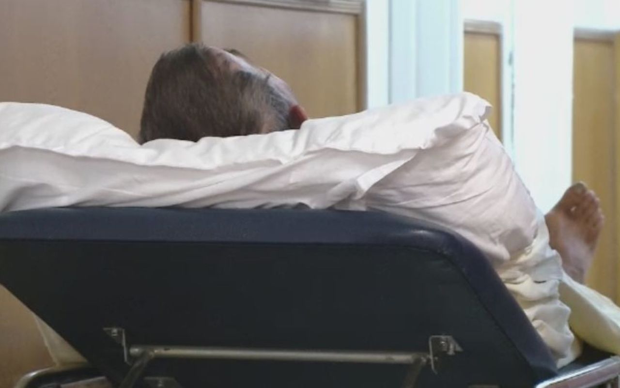 Detalii terifiante în cazul bărbatului care şi-a tăiat penisul. Foto simbol: protv.ro