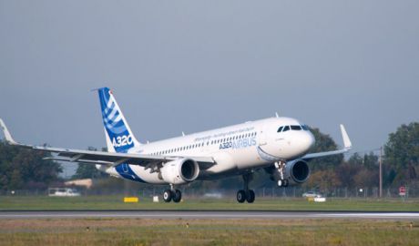 La bordul aeronavei erau 73 de pasageri şi şapte membri ai echipajului. Foto: infoziare.ro