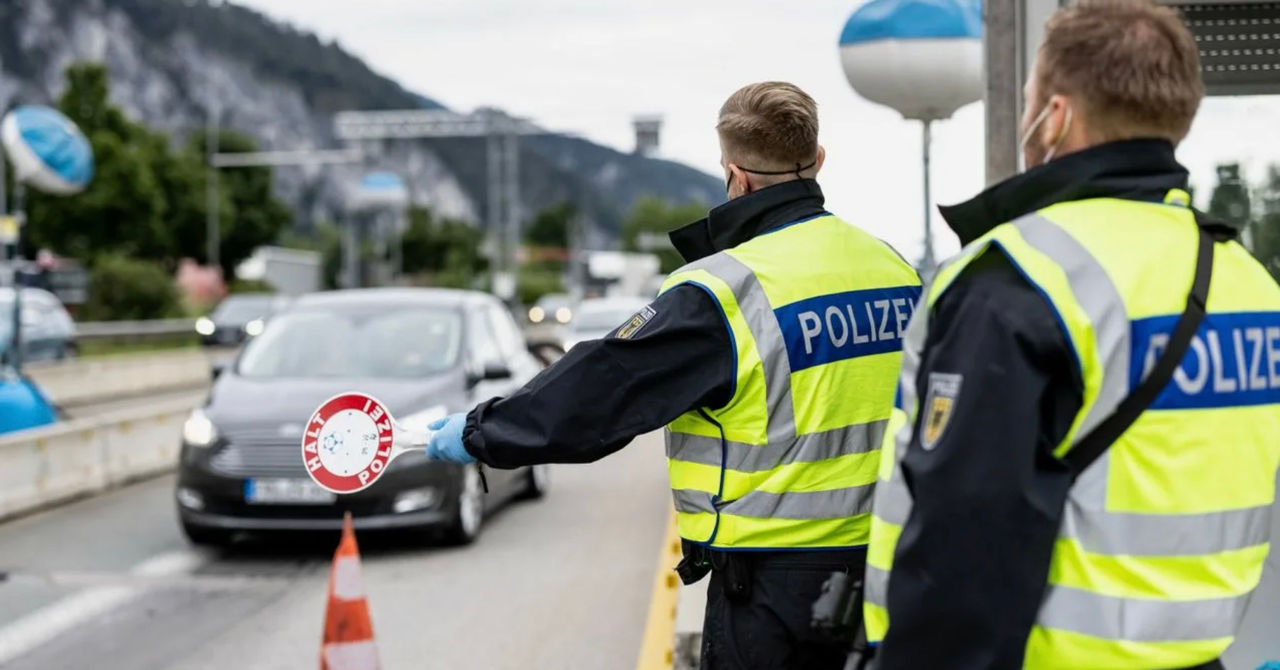 Germania va menține controale la frontiere.