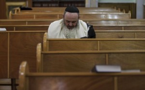 Potrivit publicaţiei israeliene, comunitatea evreiască din Odesa are aproximativ 30.000 de membri.