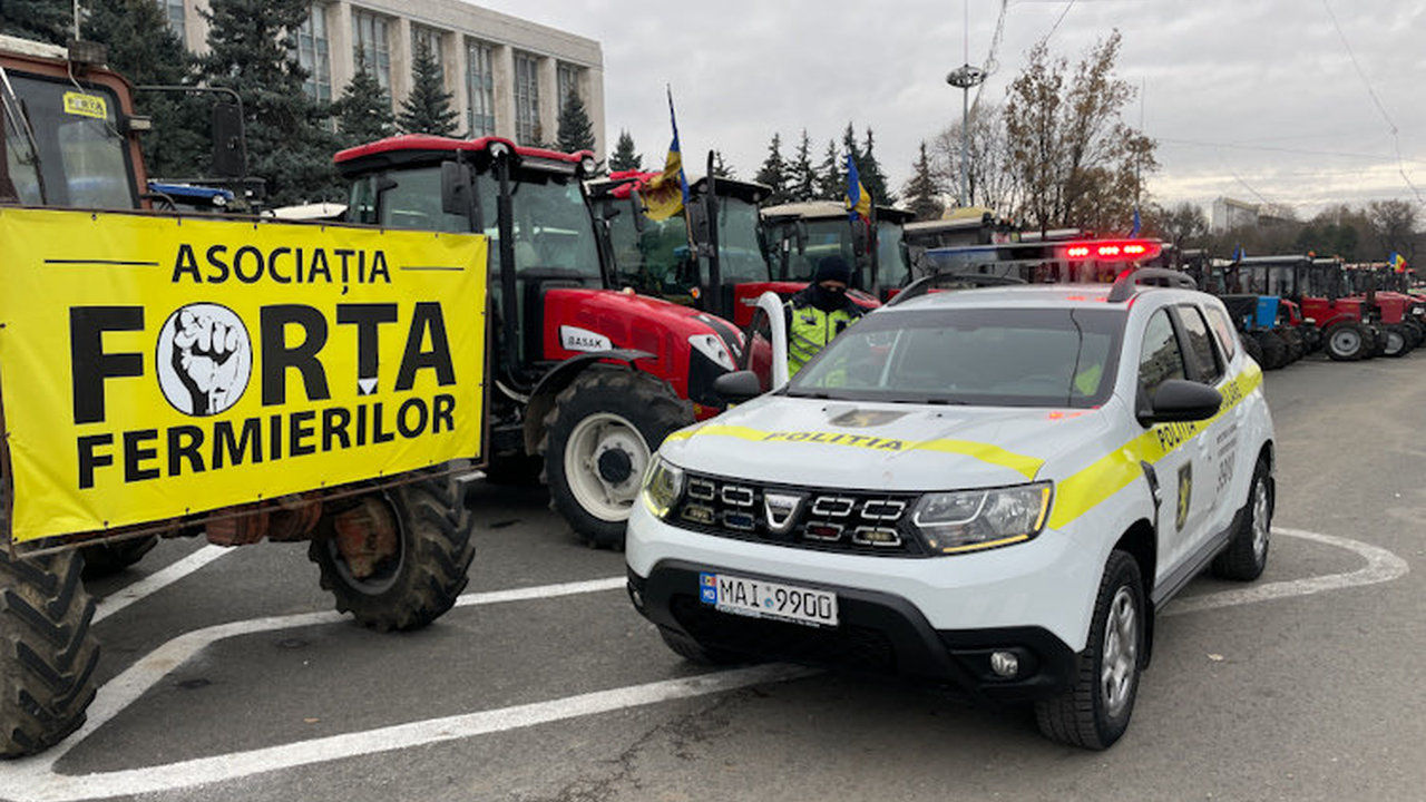 Forța Fermierilor требует от властей Молдовы начать диалог с протестующими фермерами.