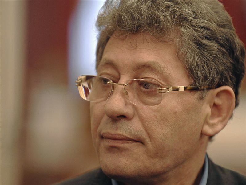 Mihai Ghimpu spune că doar prin integrarea în UE, Moldova va scăpa de corupție și sărăcie. Foto: snipview.com