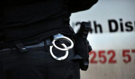 Un bărbat înarmat care a încercat să intre în Parlamentul tunisian a fost arestat. Foto: poză simbol/Agerpre
