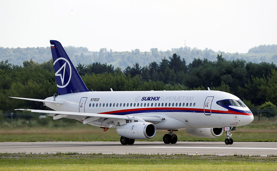 «Сухой» отказался от поставки SSJ100 словенской авиакомпании.