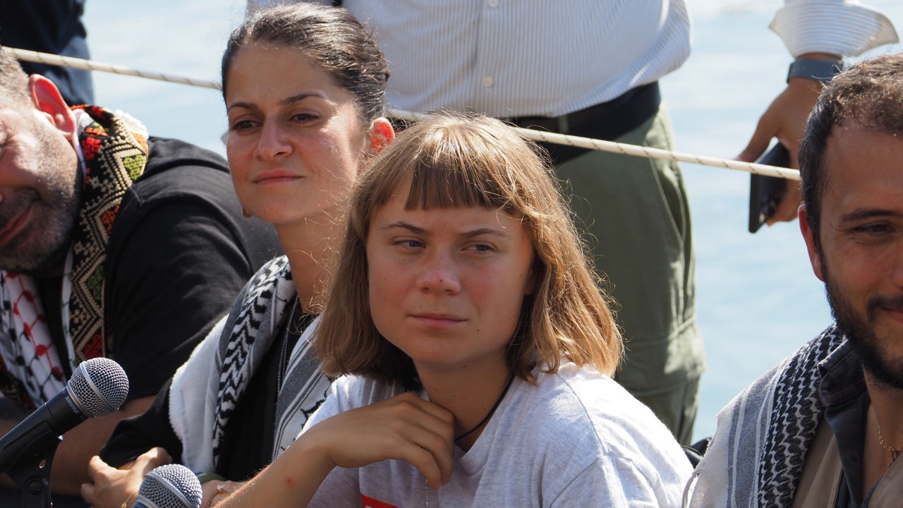 Israelul va deporta peste 70 de membri ai Flotilei Rezistenței împreună cu Greta Thunberg.
