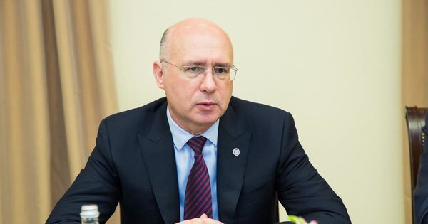 Филип: Однажды у меня развяжется язык.