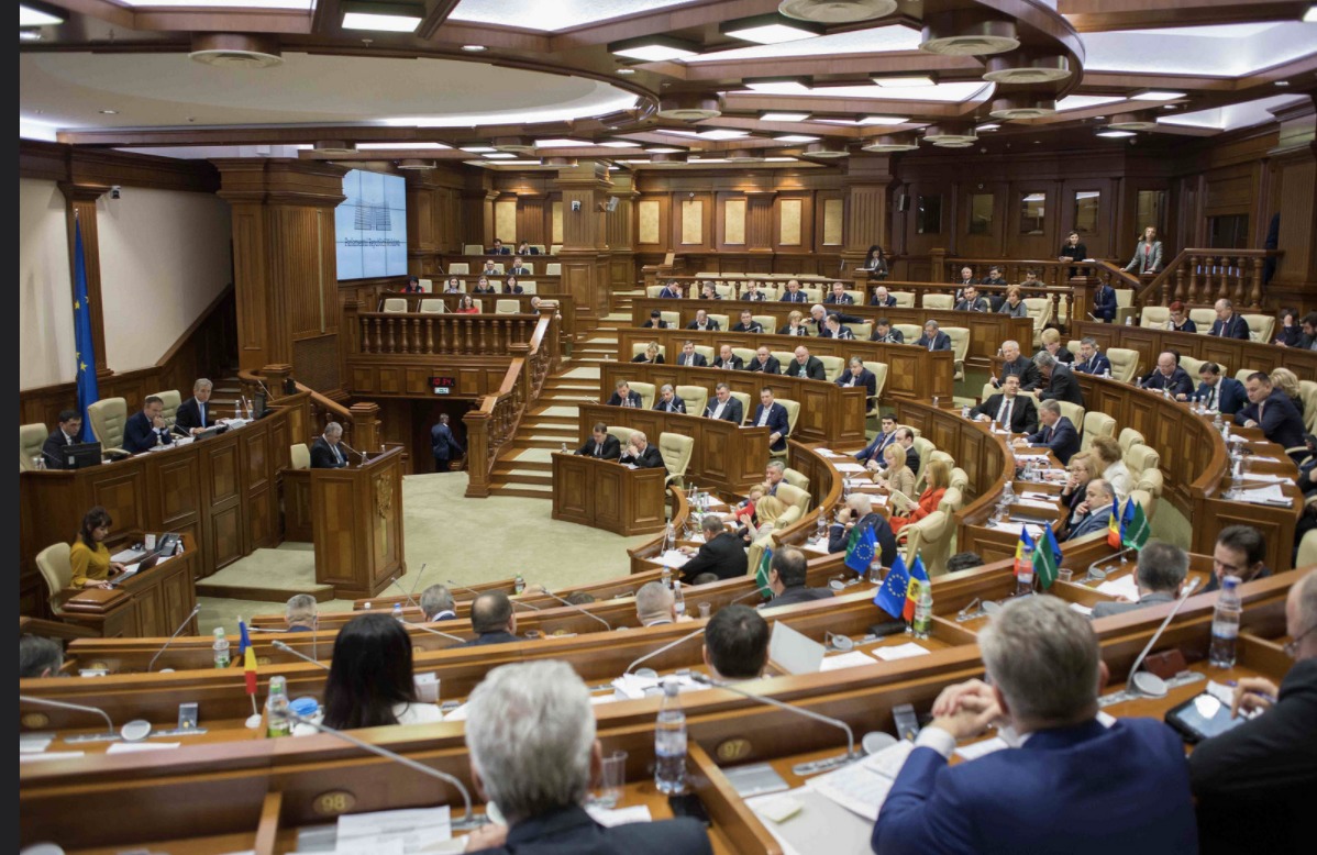 Парламент одобрил создание независимого органа по борьбе с отмыванием денег.