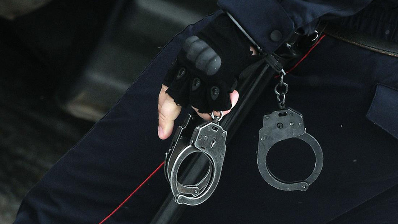 Житель столицы проведёт 5,5 лет за решёткой за изнасилование несовершеннолетней.