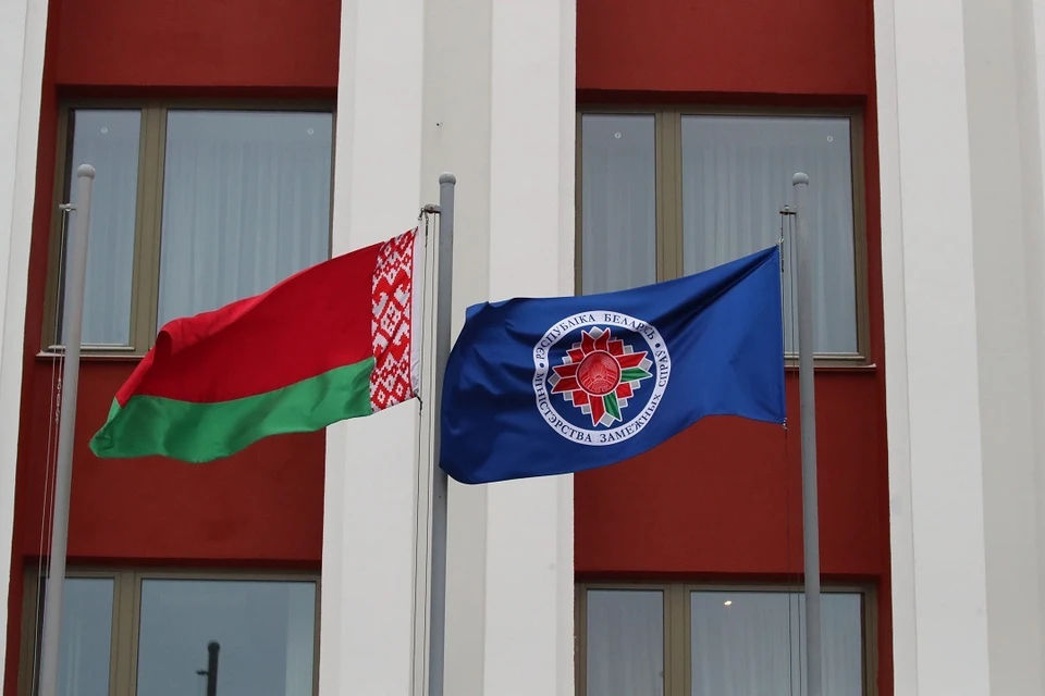 ЕС введет санкции против Беларуси из-за гибридных атак на Литву.