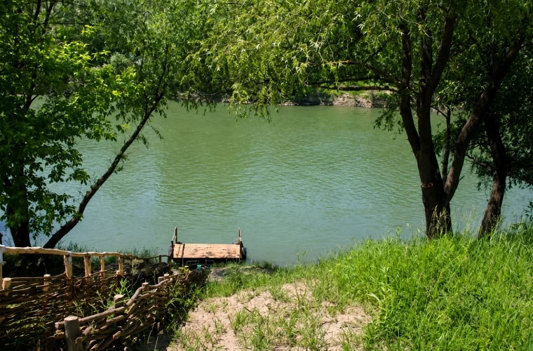 Уровень воды в реке Прут продолжит повышаться на участке между селами Крива и Лопатник.
