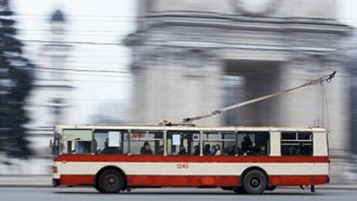Большинство столичных троллейбусов находятся в аварийном состоянии.
