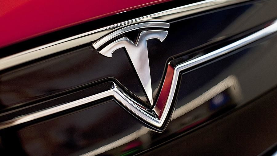 Tesla объявила о допэмиссии на $5 миллиардов.