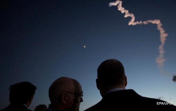 Неудачно запущенный корабль NASA решили посадить.