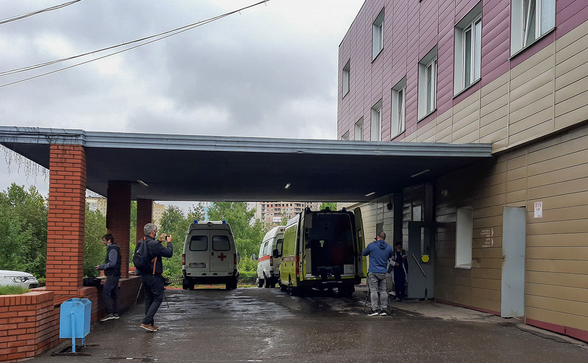 Пресс-секретарь Навального заявила о недопуске его жены в реанимацию. Фото: rbc.ru.