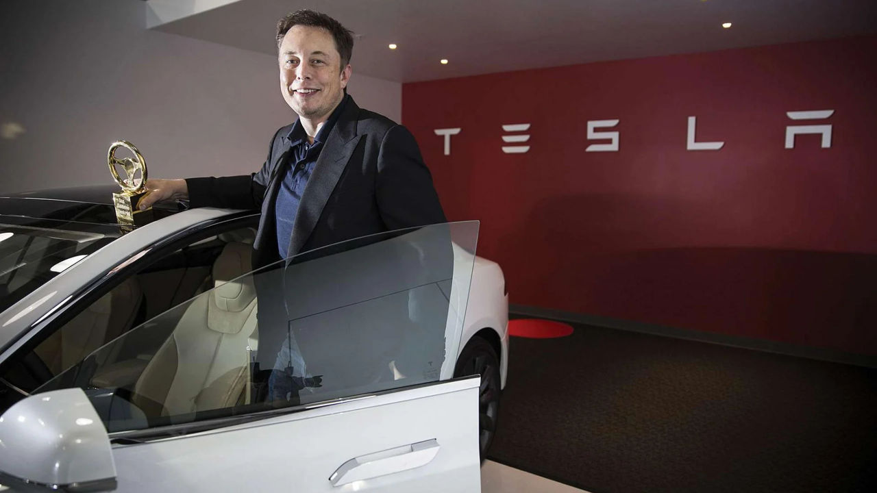 Tesla собирается заплатить Илону Маску $30 млрд.