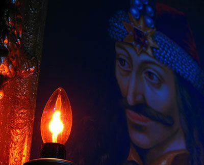 Считается, что прообразом Дракулы послужила реальная историческая личность — Влад III Цепеш.