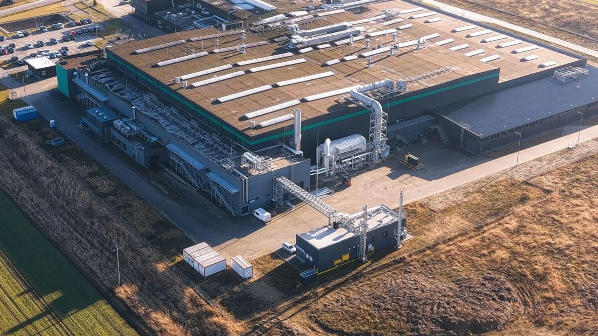 Ученые: К 2030 году ИИ нужны будут миллиарды литров воды в день.