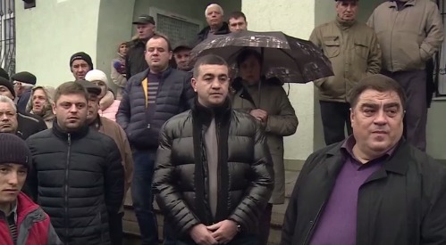 Жители Трушень написали жалобу в столичную мэрию еще на прошлой неделе.