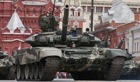 Rusia dă semne că a intrat într-o nouă cursă a militarizării nemaiîntâlnită de la finalul Războiului Rece.