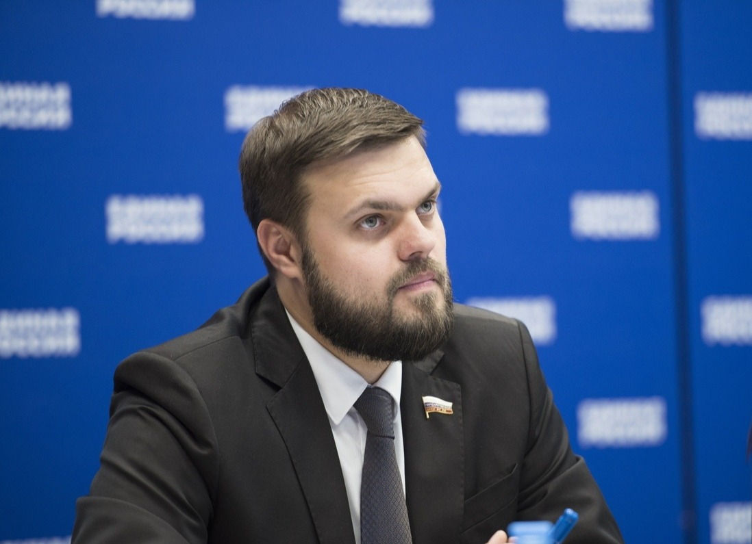 Замглавы комитета Госдумы по делам СНГ Артем Туров.