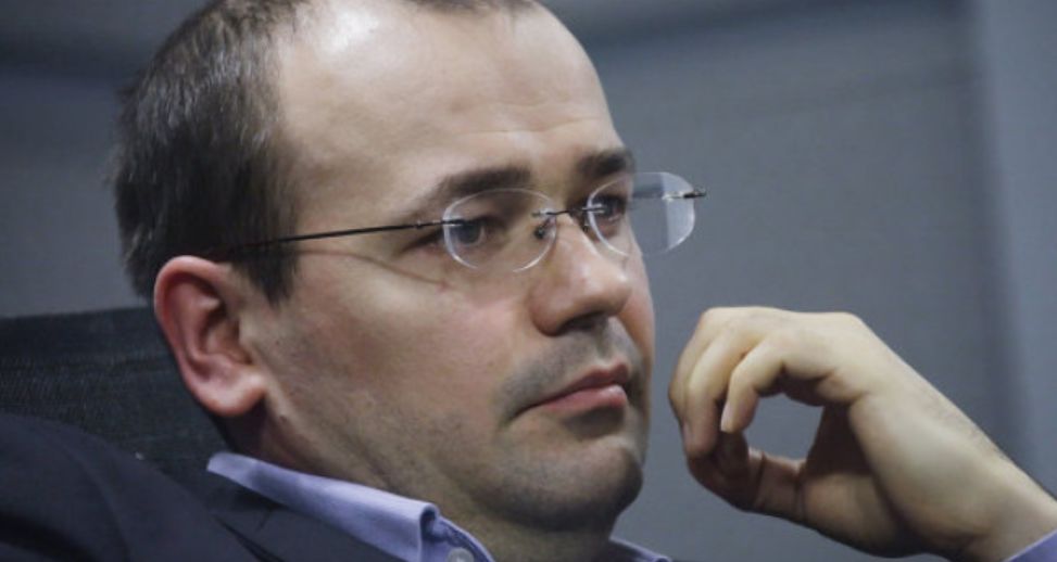 Invitatul este cunoscut ca director al Fondului naţional pentru securitatea energetică din Rusia.