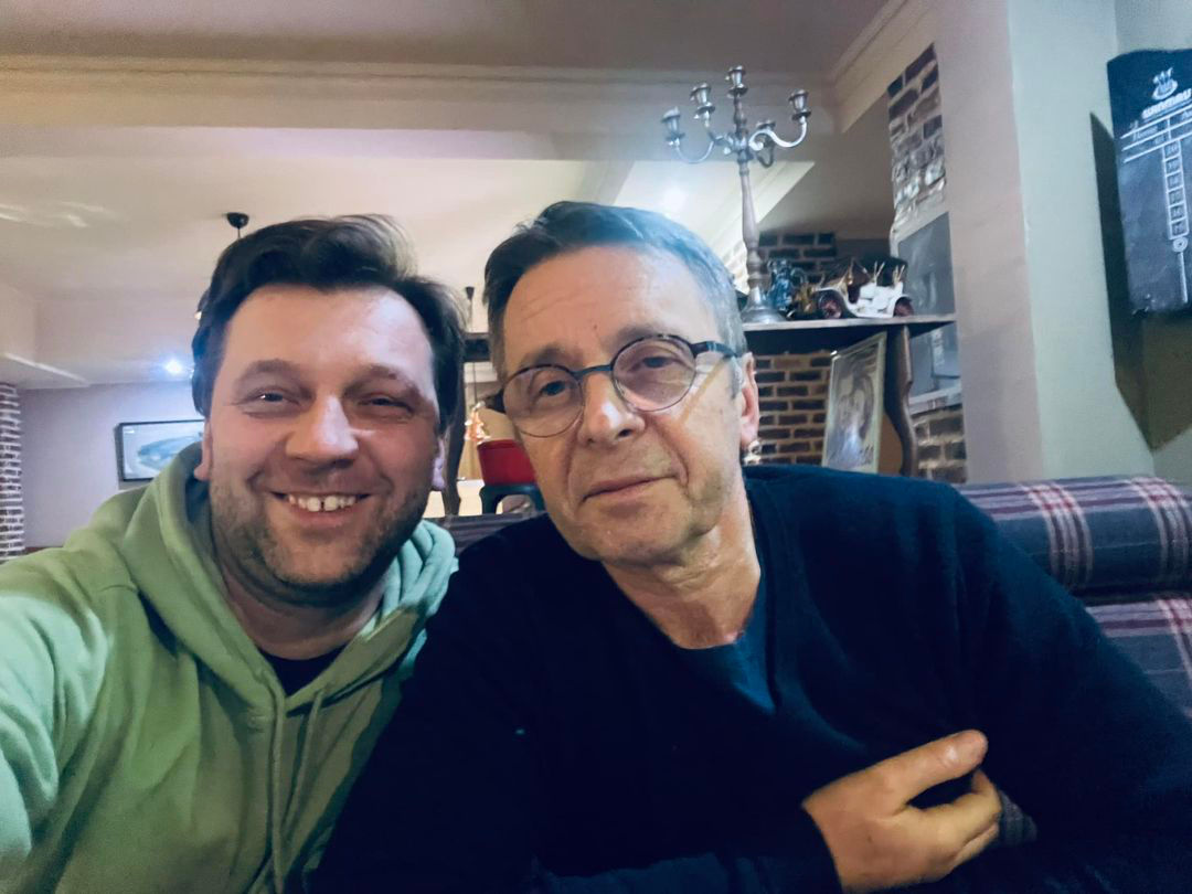 Алайба за бокалом пива обсудил реформы с бывшим министром Словакии.