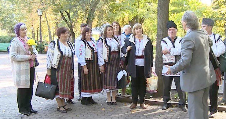Почитатели поэта Матковского не нашли его бюст в парке.