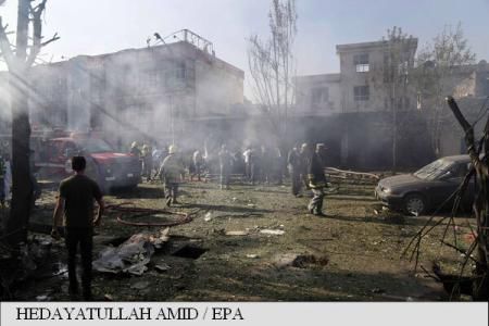 Afganistan: 13 morți într-un atentat sinucigaș taliban în provincia Helmand. Foto: agerpres.ro