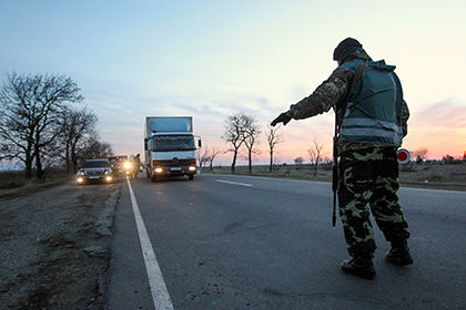 Накануне Россия временно приостановила движение украинских грузовиков.  Фото: reuters.com