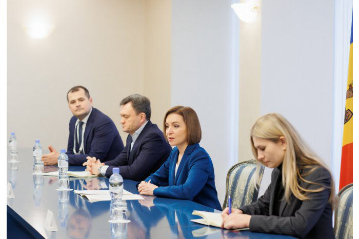 Майя Санду обсудила возможности бизнеса с группой международных инвесторов.