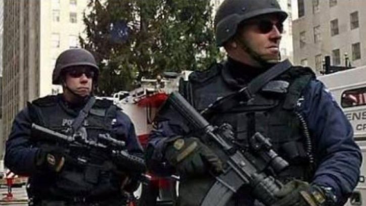 Presupusul autor al crimelor este un bărbat în vârstă de 36 de ani. Foto: rnews.ro