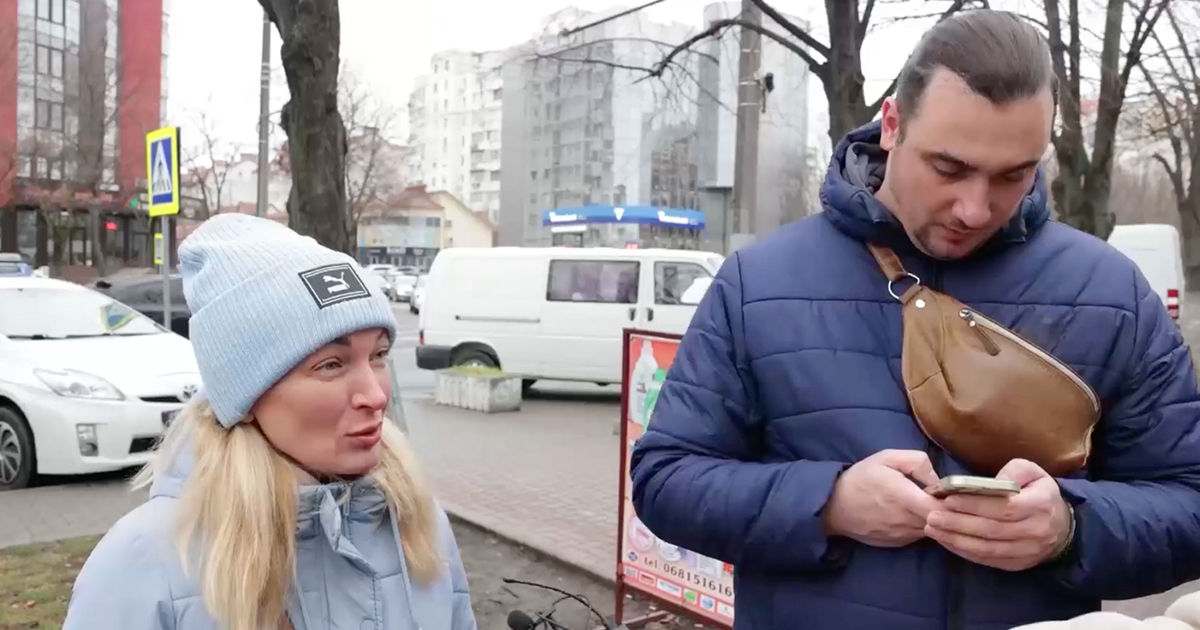 Cetăţeni ucraineni, despre costul vieţii din Moldova: Preţuri nebune.