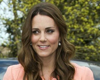 Aparițiile lui Kate Middleton sînt demne de toată admirația și reușește de fiecare dată să se ridice la nivelul așteptărilor.
