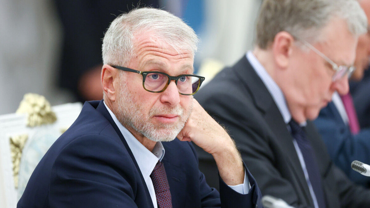 Абрамович отказался передавать Украине средства от продажи «Челси».