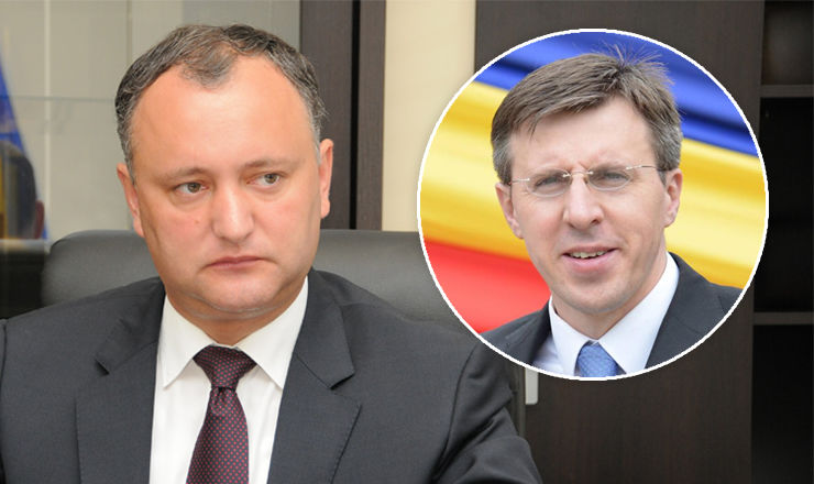Dodon îi cere lui Chirtoacă să-şi dea demisia. Foto: Point