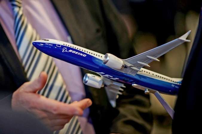 Глава Boeing сообщил срок восстановления пассажирских авиаперевозок в США.