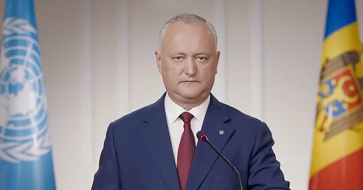 Додон заявил об особом статусе русского языка в Молдове.