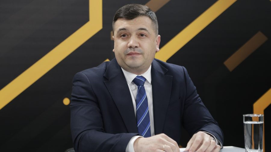 Efros: În ajunul alegerilor, cetățenii sesizează tot mai multe tentative de cumpărare a voturilor.